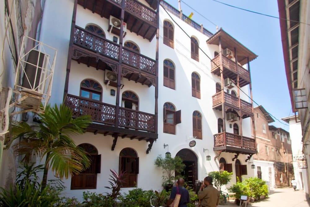 Asmini Palace Hotel Zanzibar Екстериор снимка